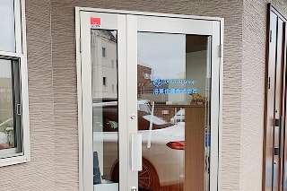 事務所の入口
